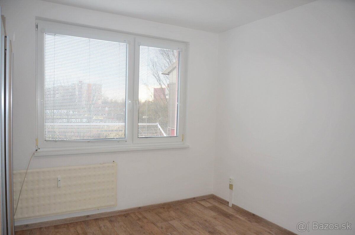 Na PRENÁJOM - garsónka - Zlaté Moravce - 3