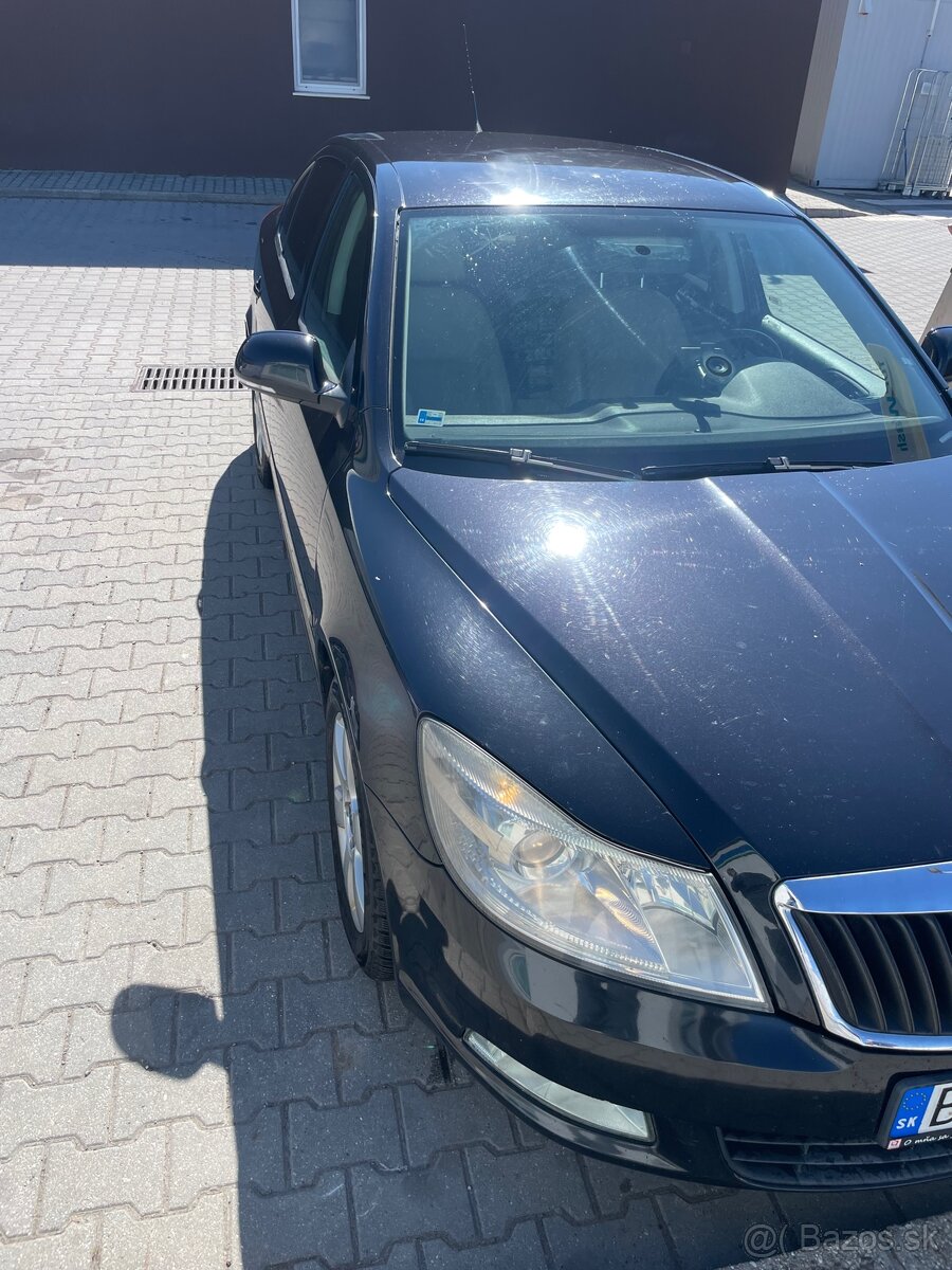 Škoda Octavia 2 Facelift 1.9TDI DSG - 3