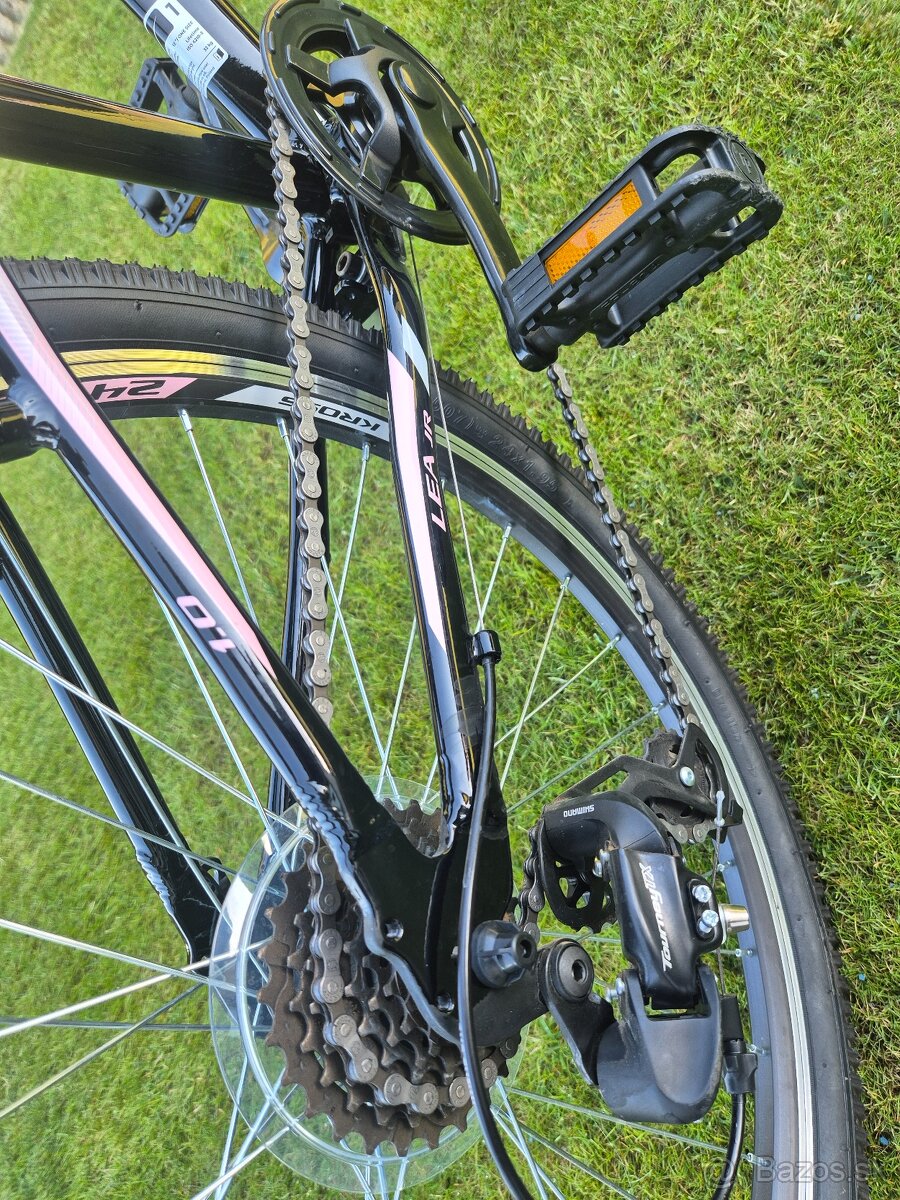 Predam Kross Lea Jr. 24 - 3