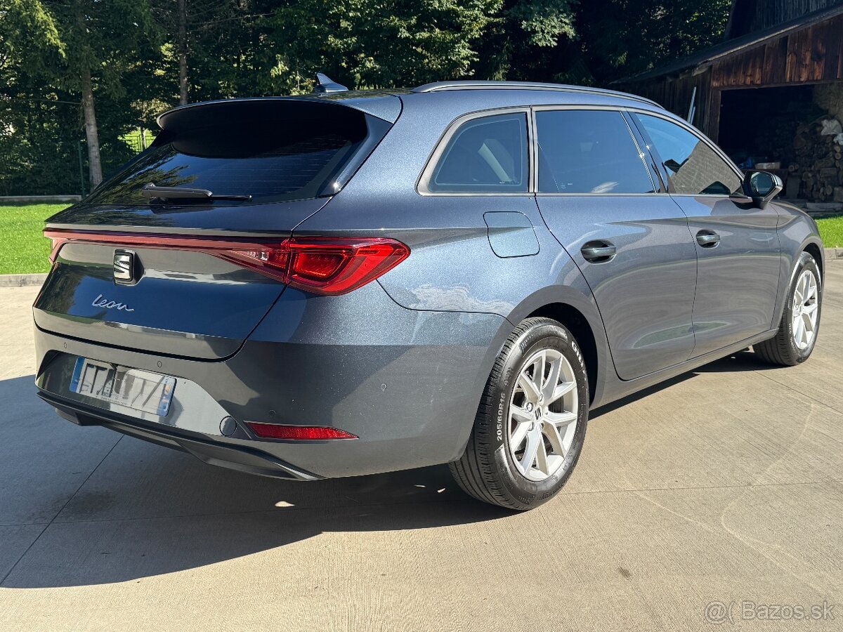 SEAT LEON ST 2.0 TDI Virtual/Kessy/DSG - 3