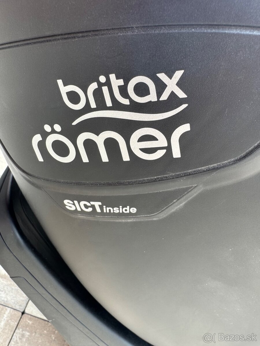 Predám autosedačku Römer Britax - 3