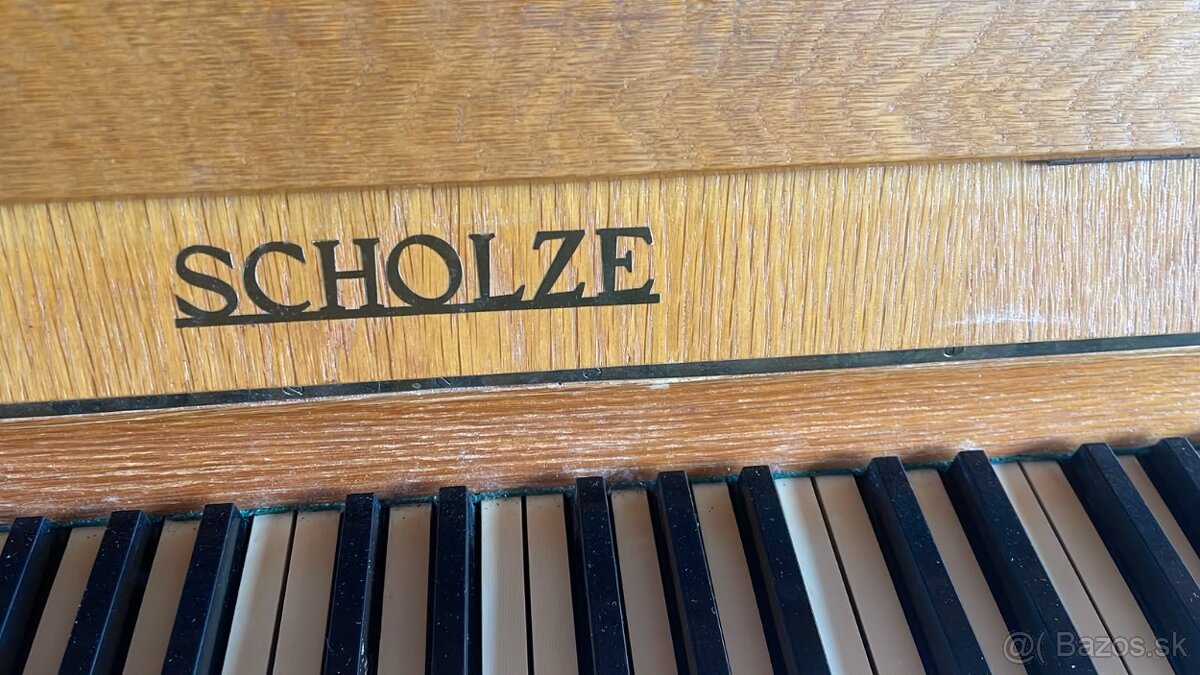 Klavír Scholze - 3