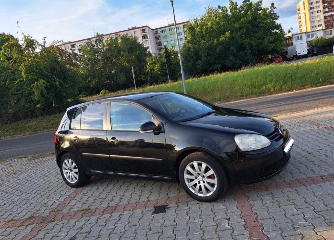Volkswagen Golf 5 - 3