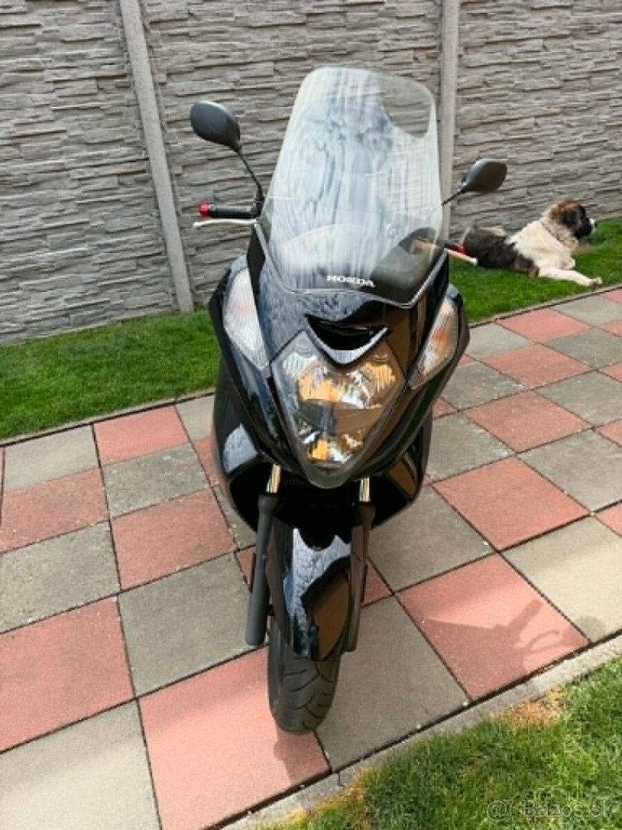 Honda Silverwing 400 - 3
