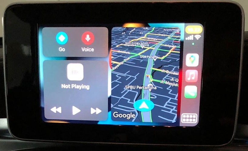 Mercedes-Benz Apple CarPlay a Android Auto + Mapy Bratislava - 3