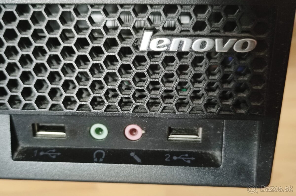 PC Lenovo - 3