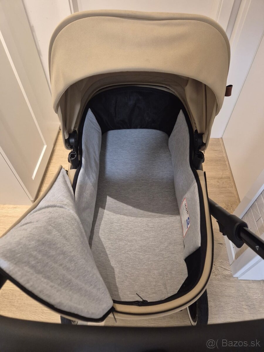 Petite & Mars ICON - 3