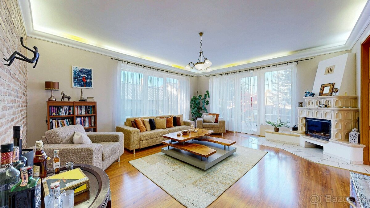 Priestranný RD s veľkorysým 12-ár pozemkom v obci Ďurďošík - 3