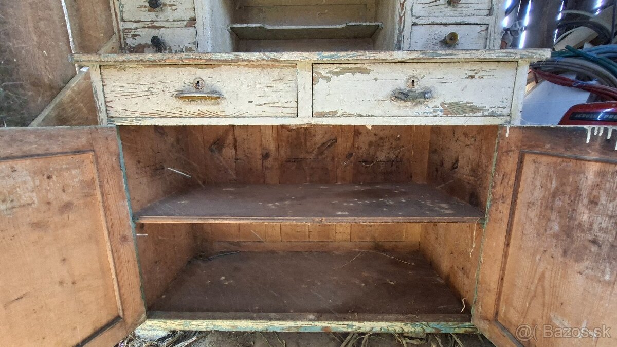 Predám kredenc - 3