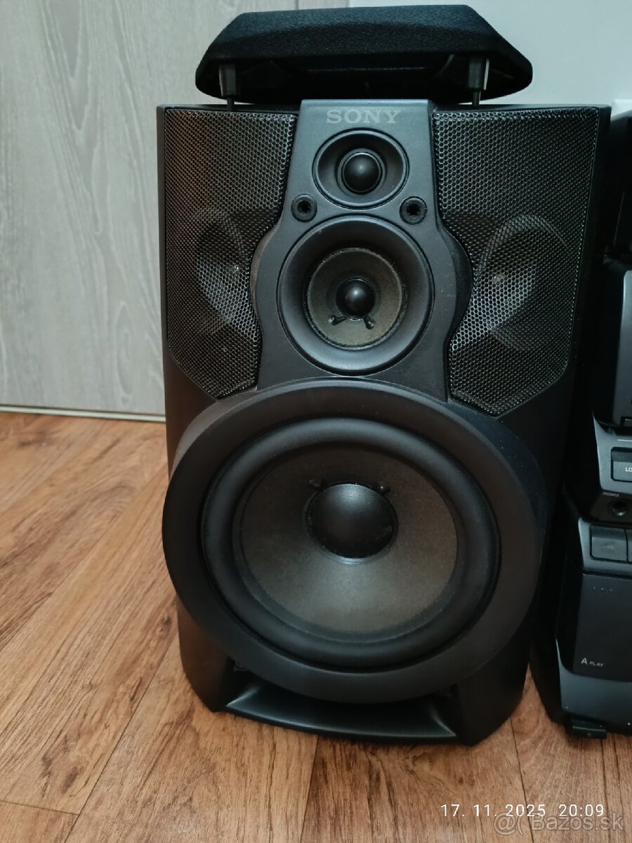 SONY RX90... plne funkčná...2x100W RMS - 3