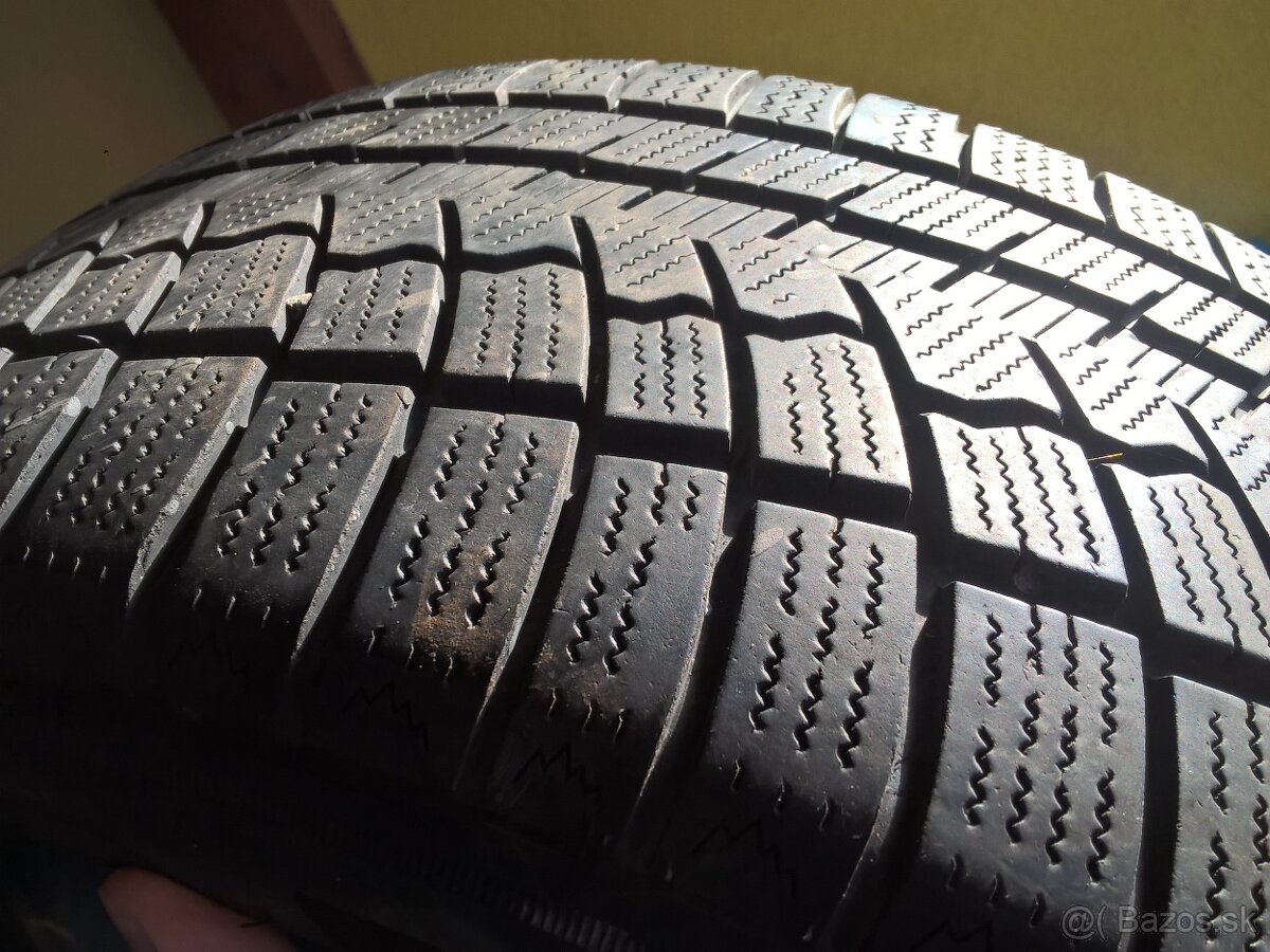 4 ks ZIMNÉ 215/55 R16 97H XL ZEETEX cca 6 mm - LEN 35- €/kus - 3
