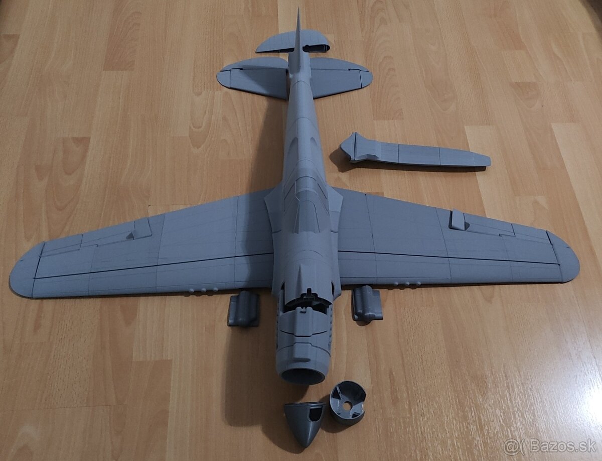 P-40 Warhawk ,RC lietadlo - 3