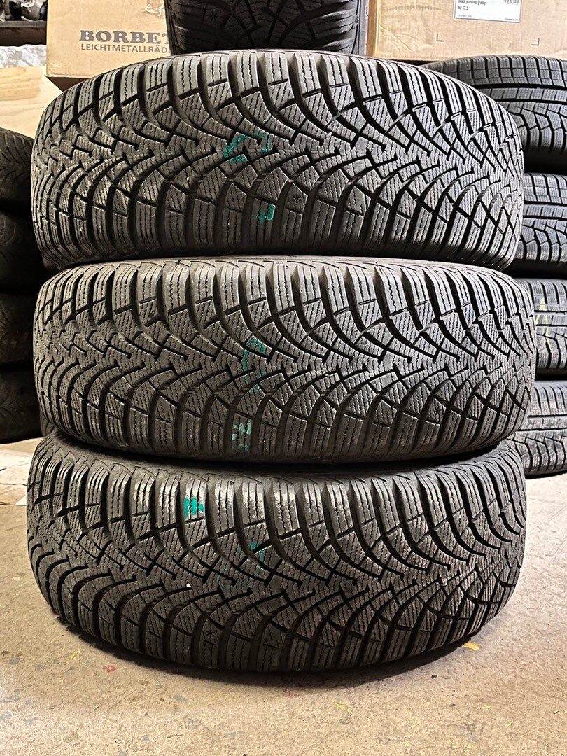 4ks. 205/60 R16 92H ZIMNÍ pneu - jak nové - 3