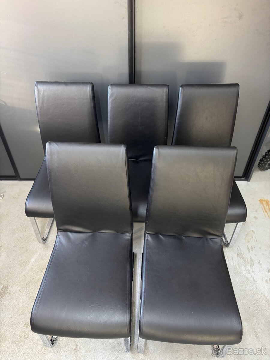 Stolička jedálenska - 3