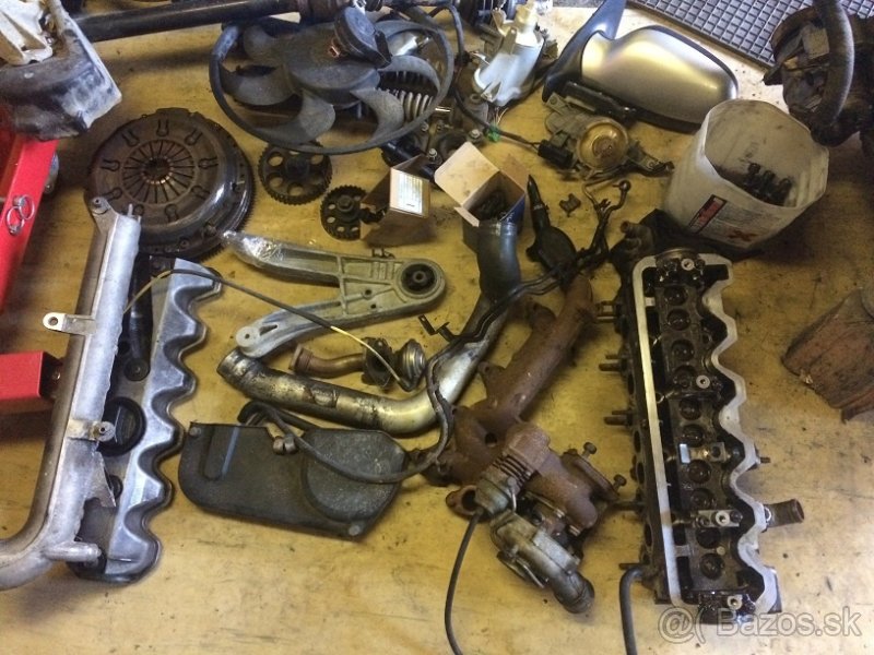 Predam diely na motor Volvo D5252T 2,5 TDI 103kw - 3