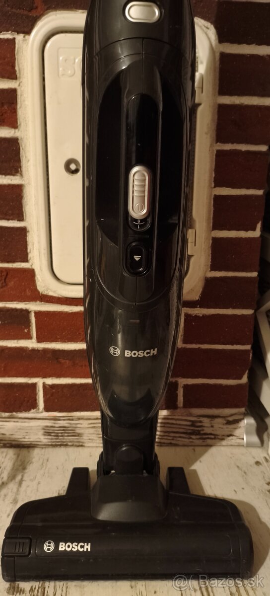 Tyčový vysávač zn.Bosch - 3