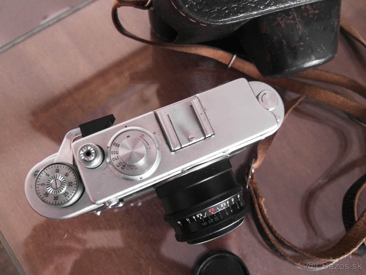 Starý fotoaparát Zorki 4K - 3