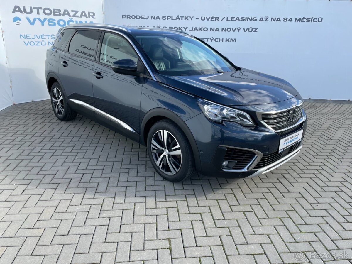 Peugeot 5008 II 1.2PT 96kW ALLURE Kůže Tažné. Navi - 3