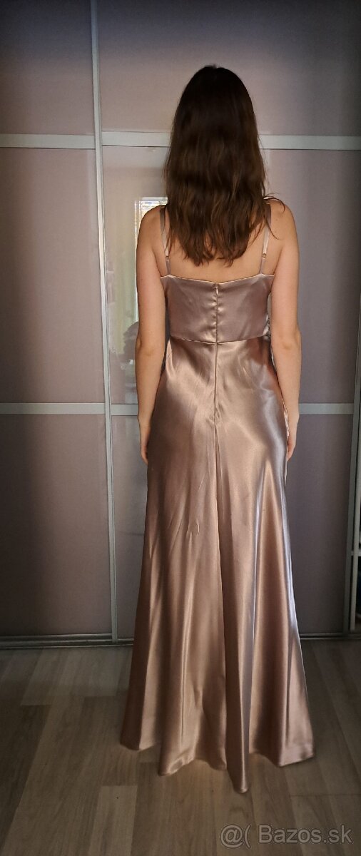 Zlaté šaty na stužkovú - 3