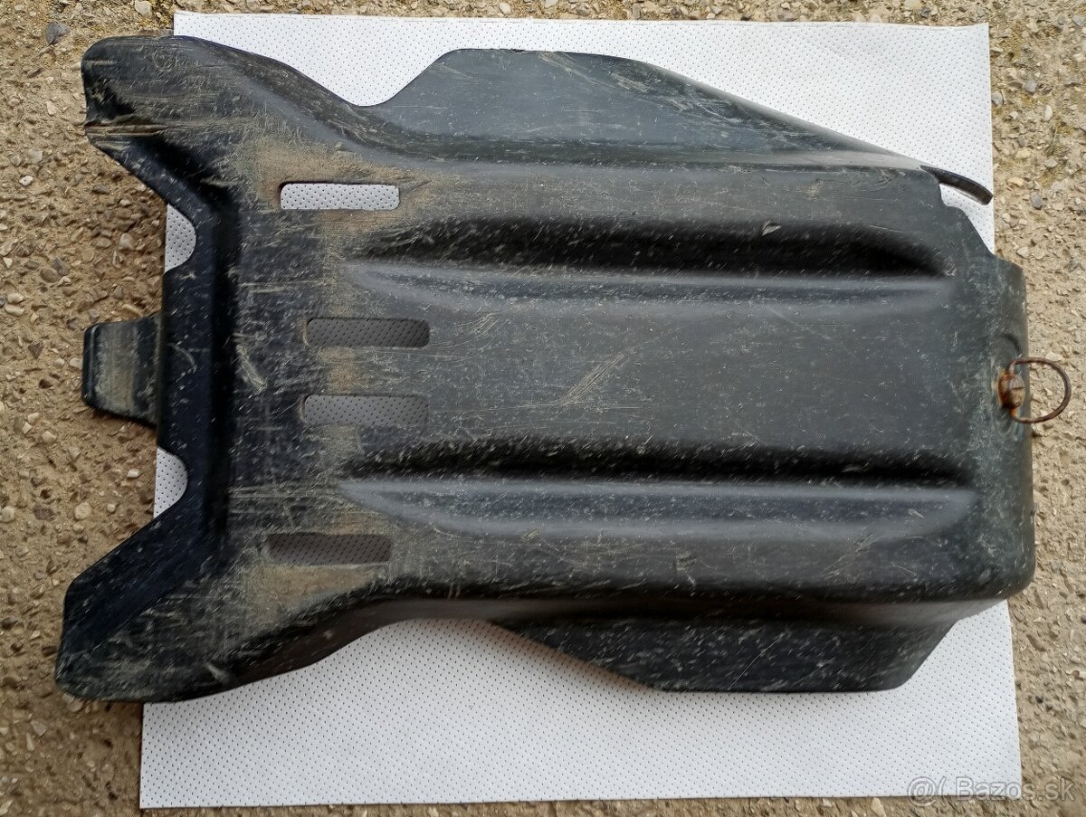 Predám spodný kryt motora na KTM EXC 250-300 2011 číslo diel - 3