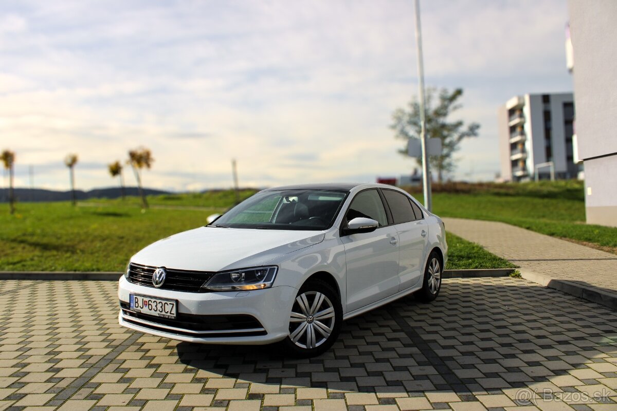 Volkswagen Jetta 1.2 TSI Comfortline - 3