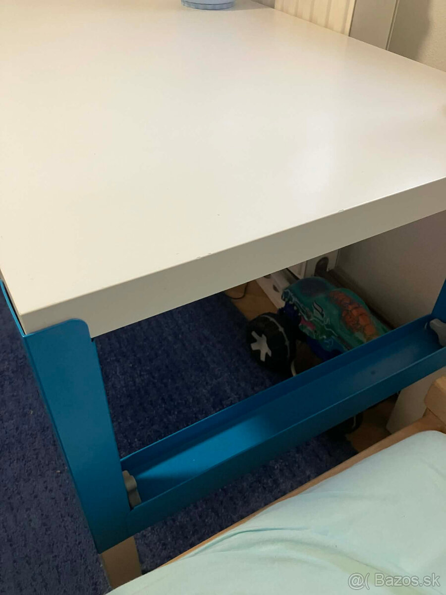 Stol PAHL so stoličkou LOBERGET/SIBBEN - 3