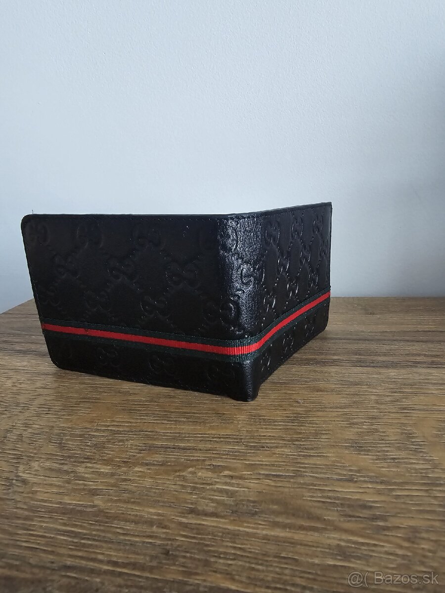 Peňaženka - 3
