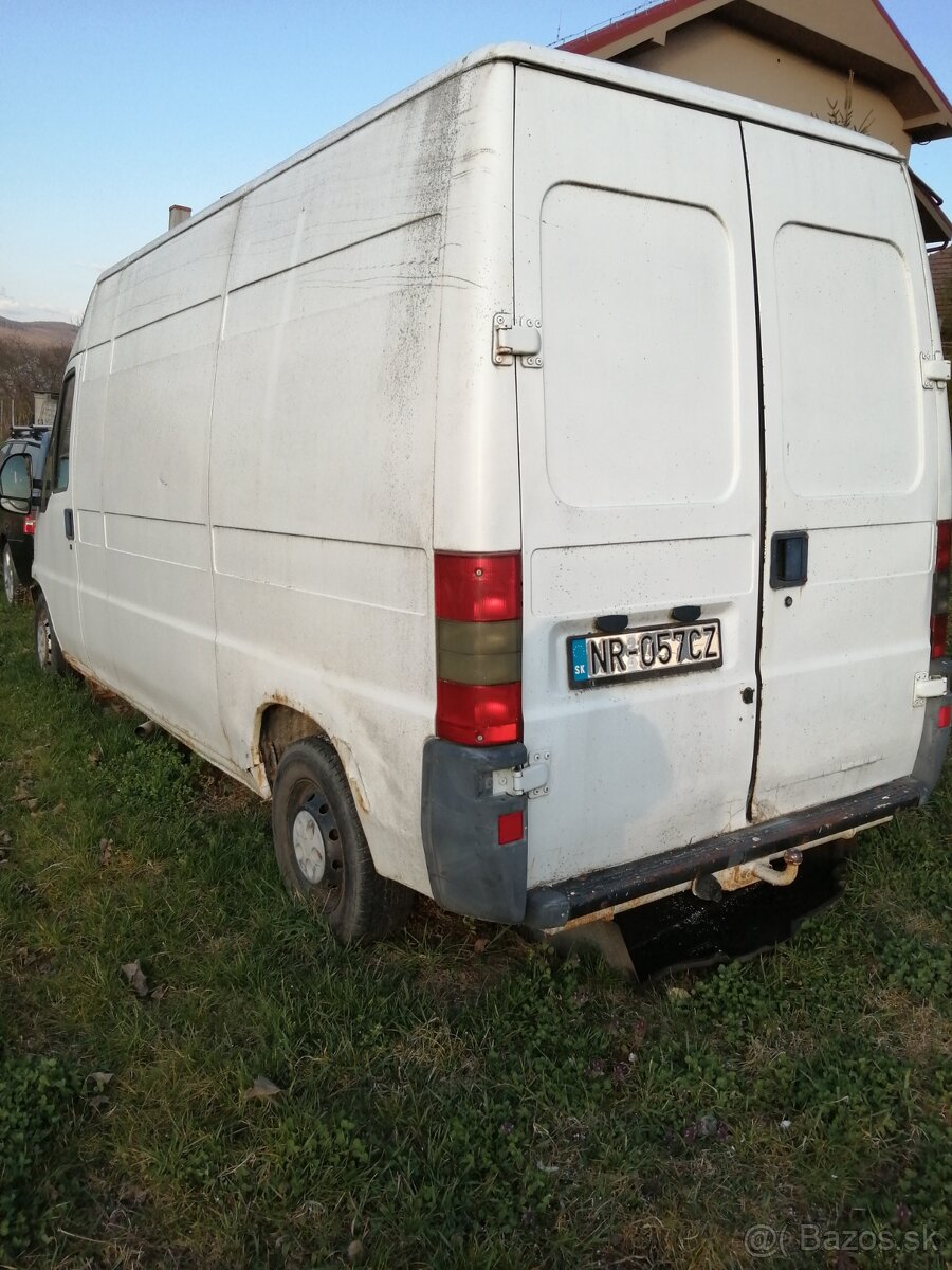 Peugeot Boxer 320 LH 2,8 - 3