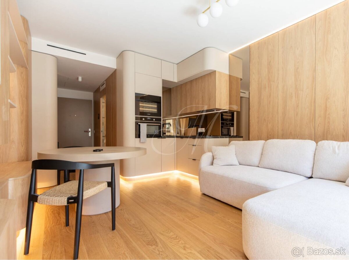 Laira rozkladací gauč - 3