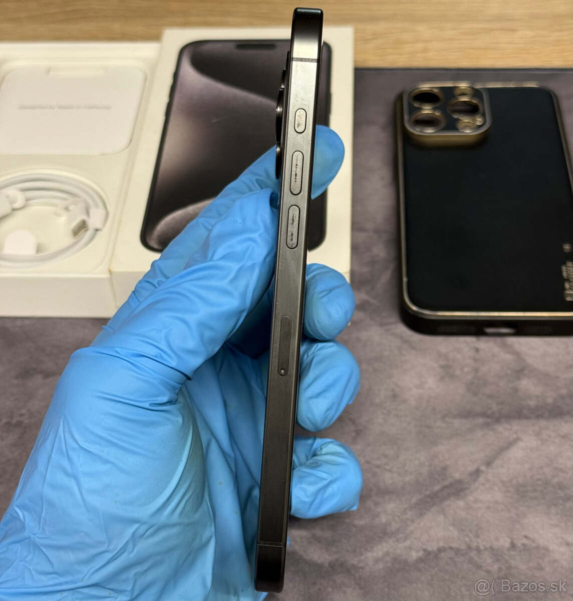 Apple iPhone 15 Pro Max 256 GB Black Titanium / 85% zdravie - 3