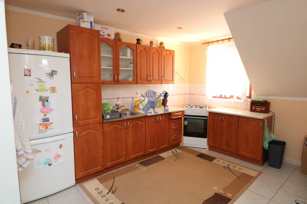 ZNÍŽENÁ cena-viacgeneračný rodinný dom v Borinke - 3