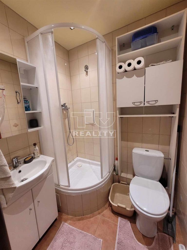 NA PREDAJ 1-IZBOVÝ BYT 32m2, STARÁ TURÁ - 3