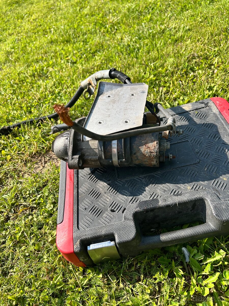 Predám štartér Audi A4 B6 (2.0 benzín) - 3