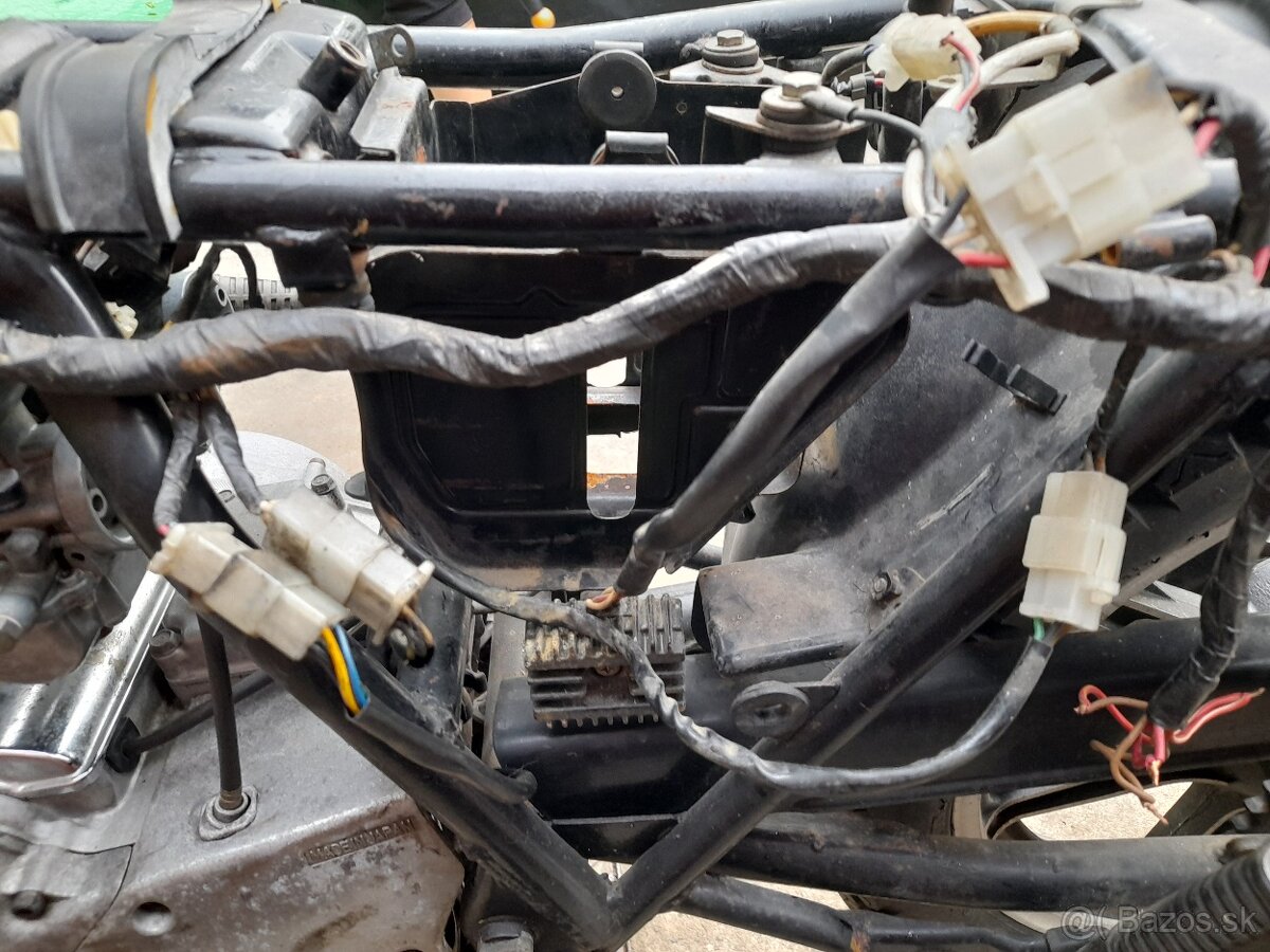 Díly Yamaha XS400, 360, 250 - 3