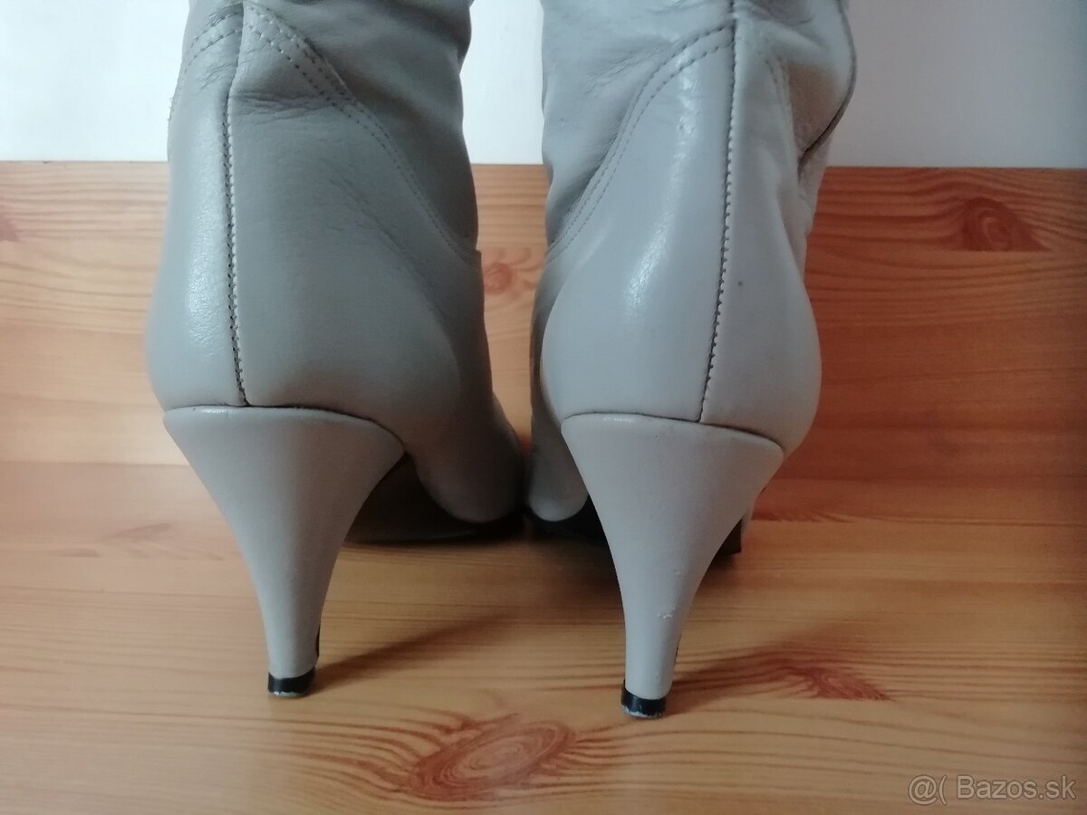 DÁMSKE KOŽENÉ ČIŽMY - 3