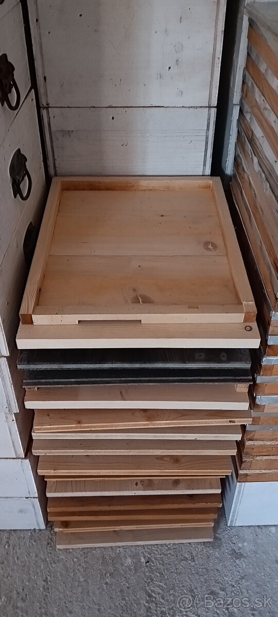 Predám 17 kusov včelích úľov langstroth+ nové dná a vrchnáky - 3