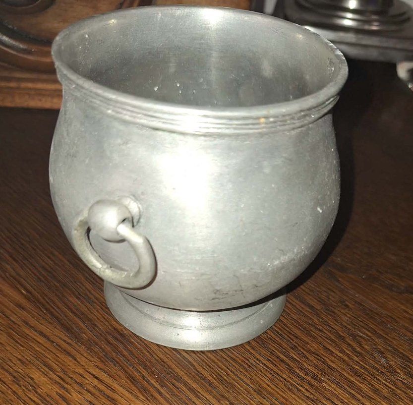 NÁDOBKA KOVOVÁ - 3