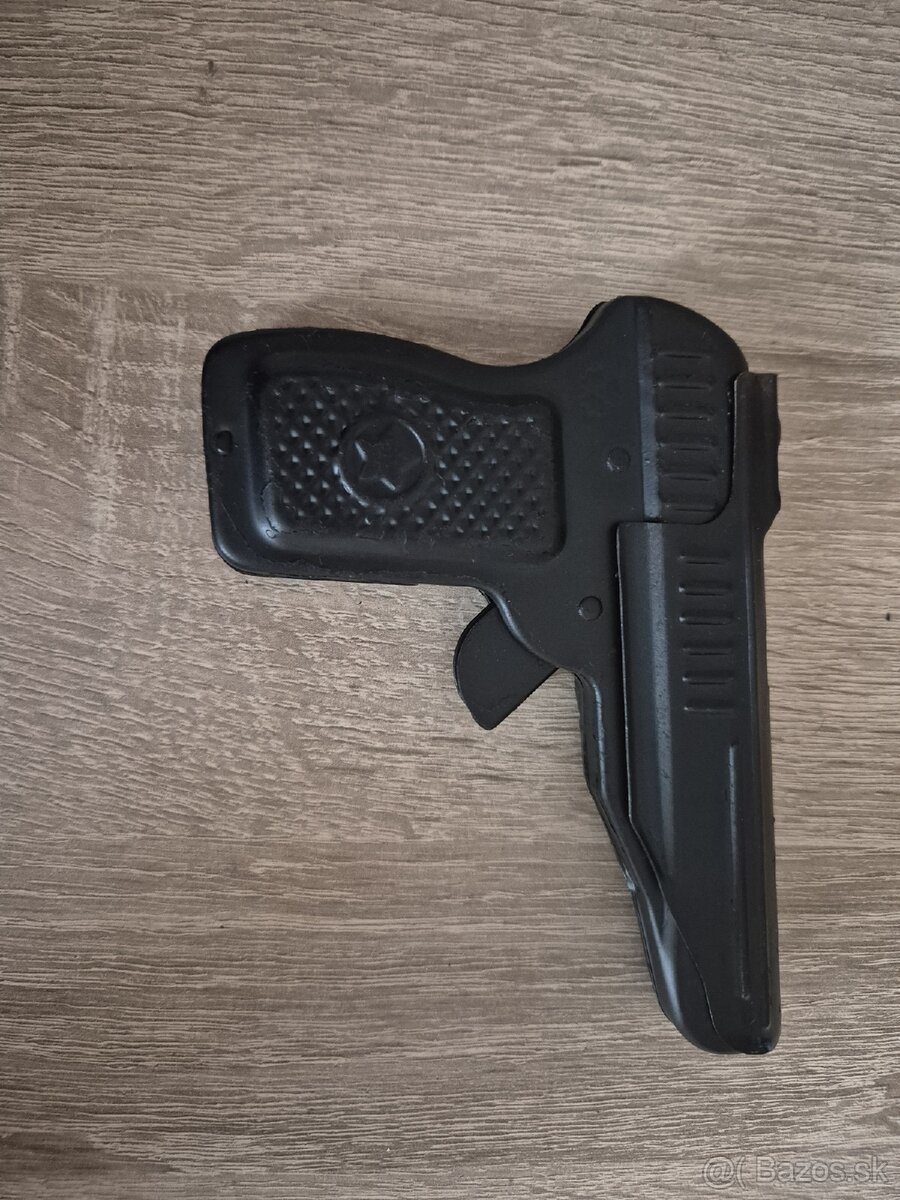 Kapslová plechová hračka - 3