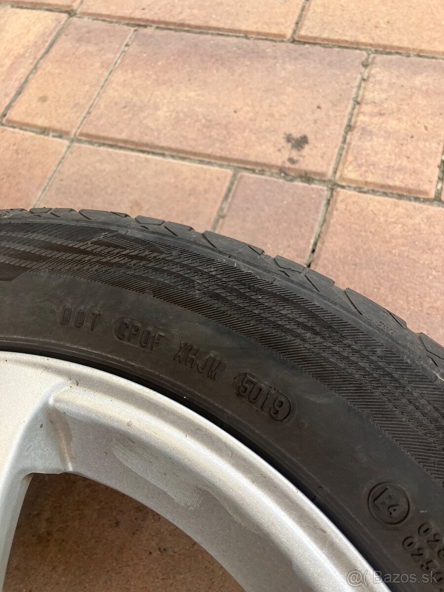 205/55 R16 letné + disky - 3