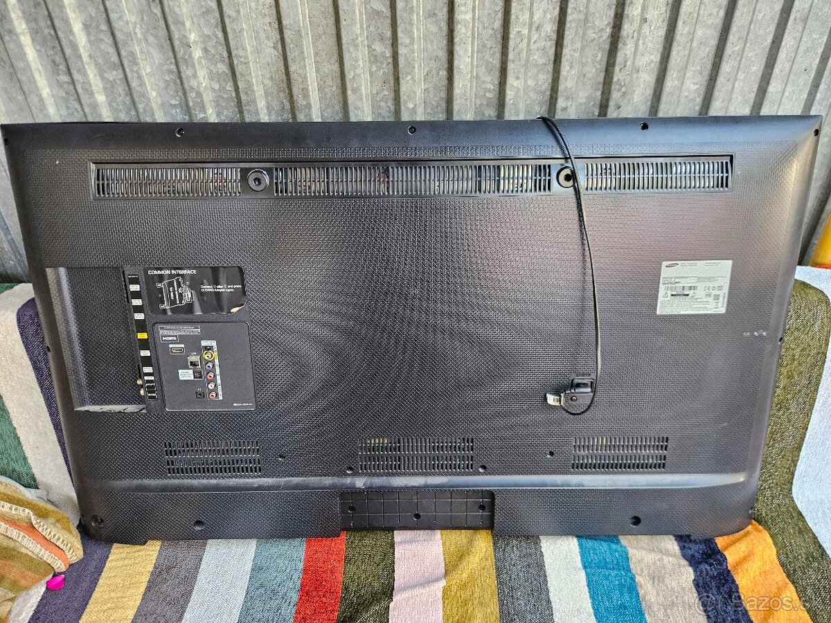 Smart TV Samsung UE48J6272SU - 3