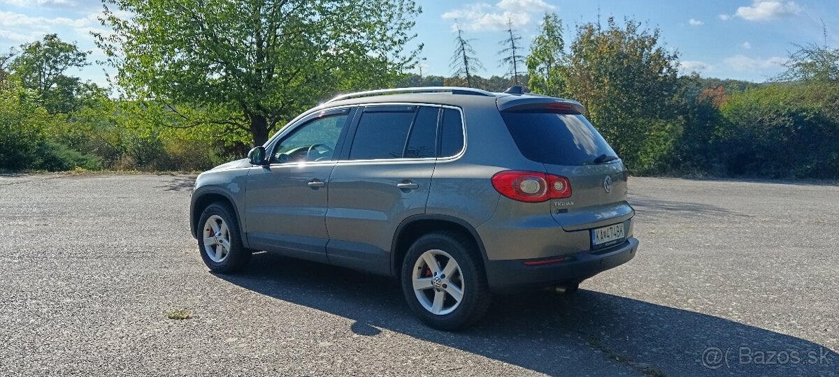Volkswagen Tiguan 2.0 TSI A/T - 3