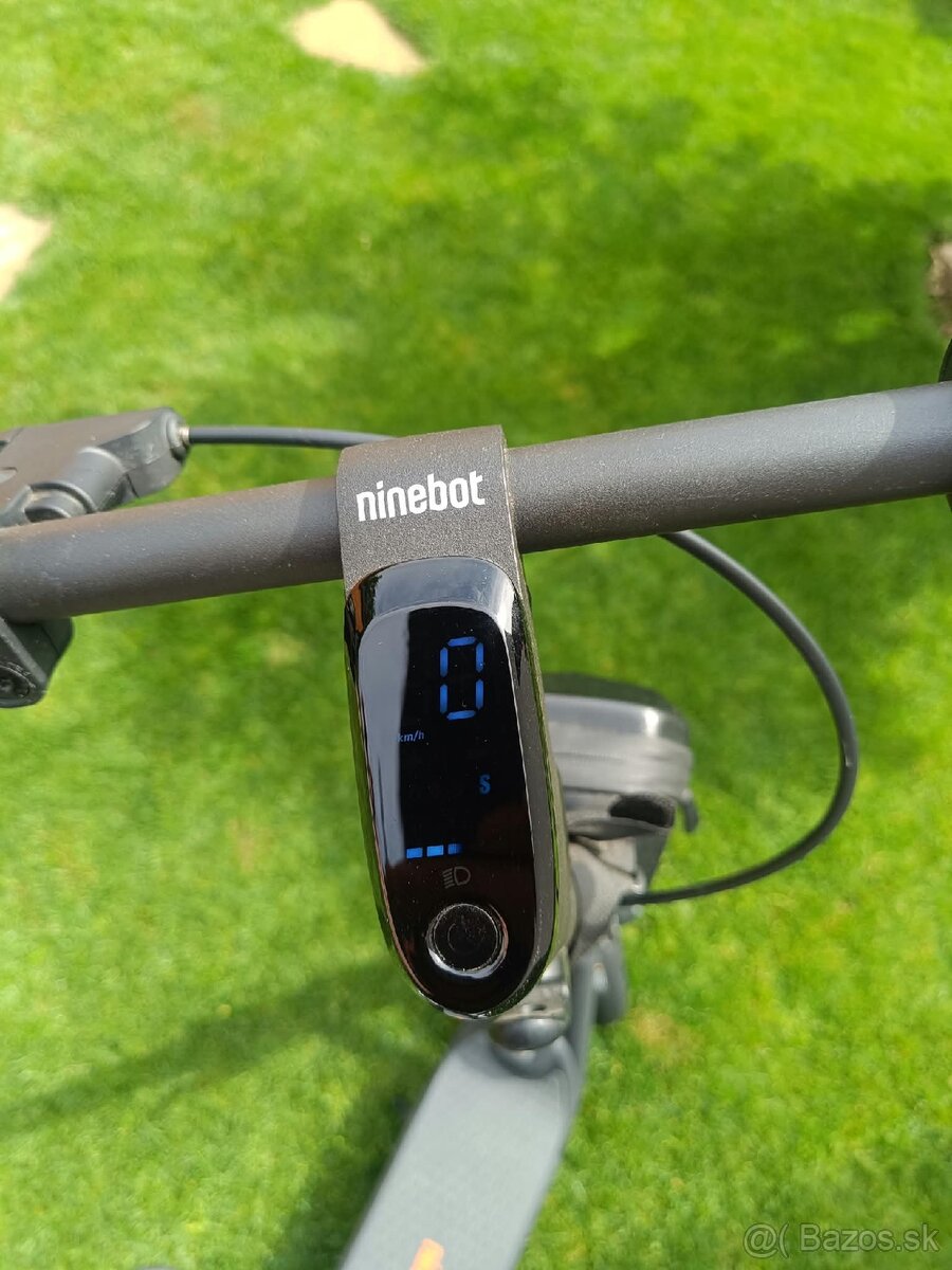 Kolobežka Ninebot E2 - 3