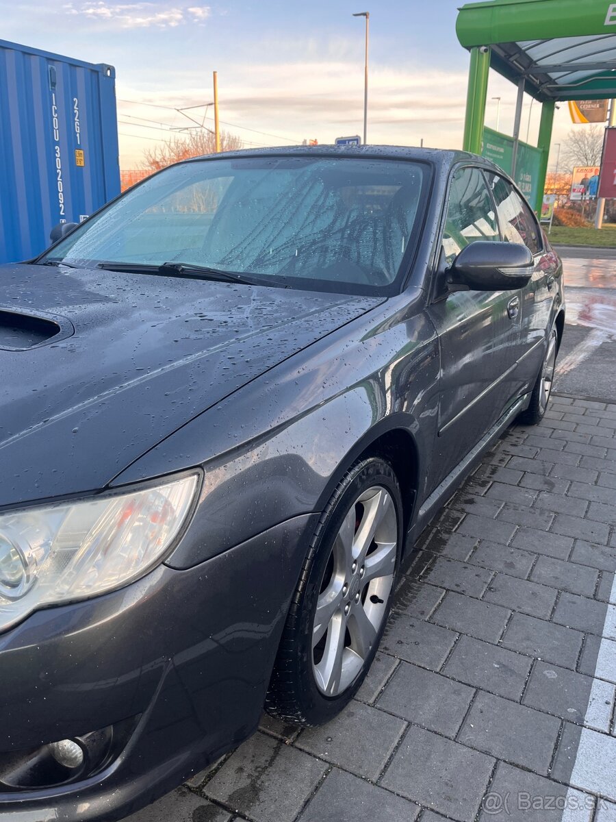 Subaru Legacy 2.0D - 3
