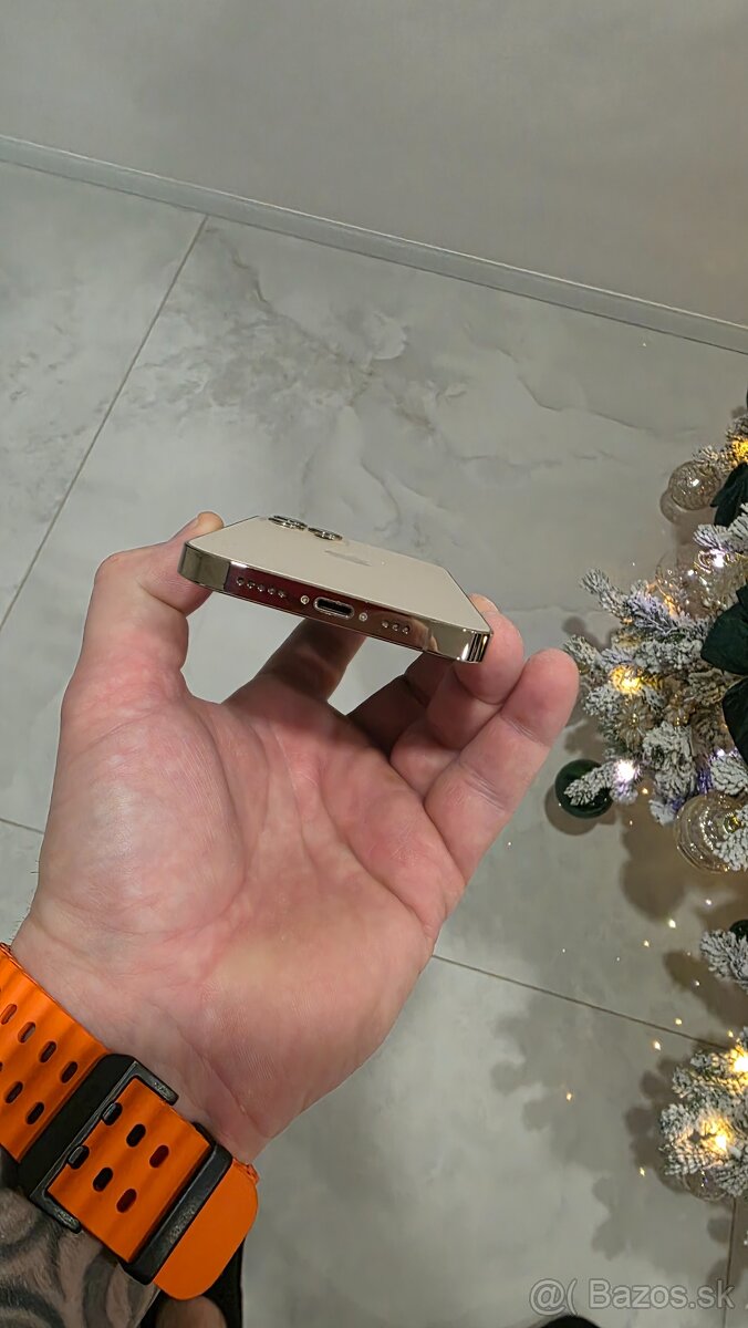 Predám iPhone 12 Pro zlatý. - 3