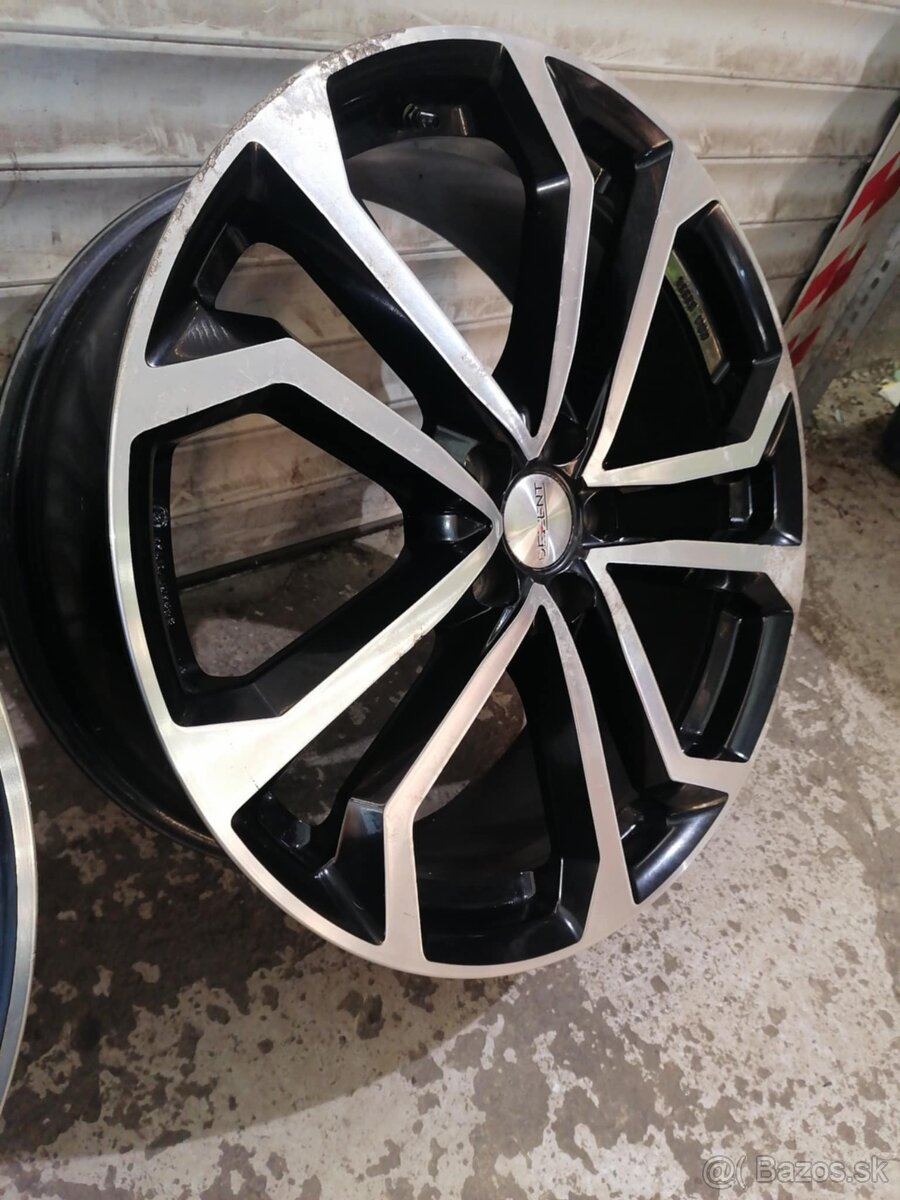 Hliníkové disky Ford R20 - 3