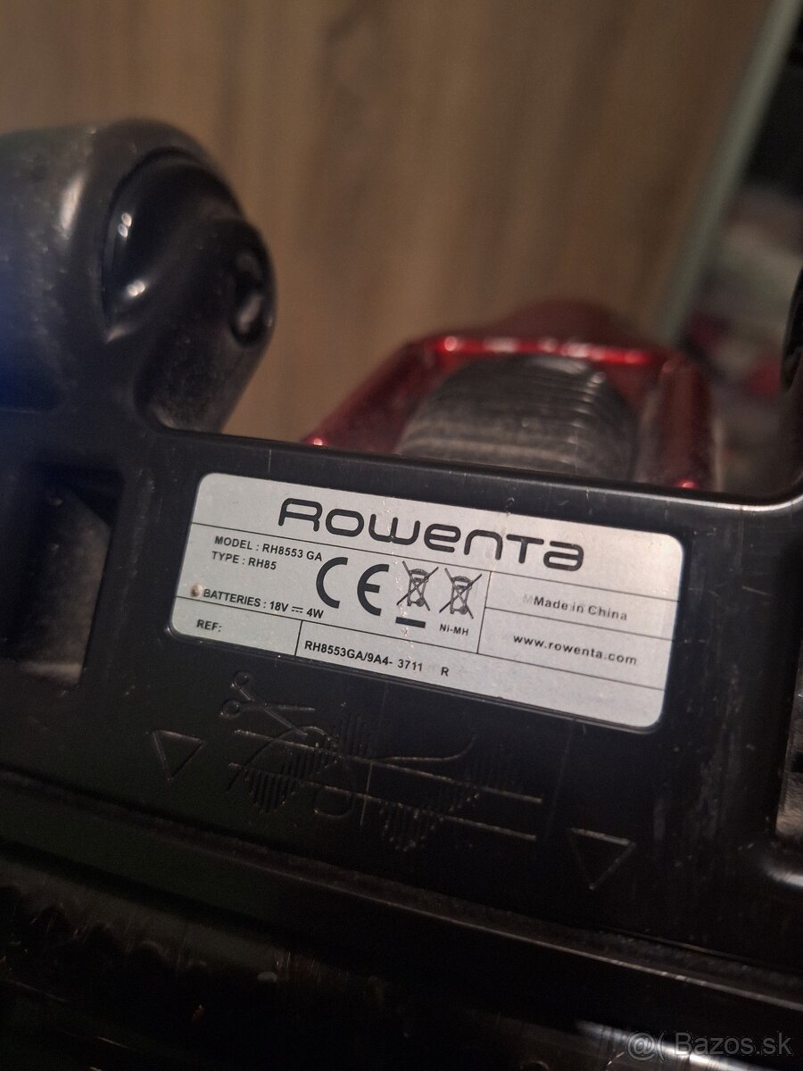 Tyčový vysávač Rowenta - 3