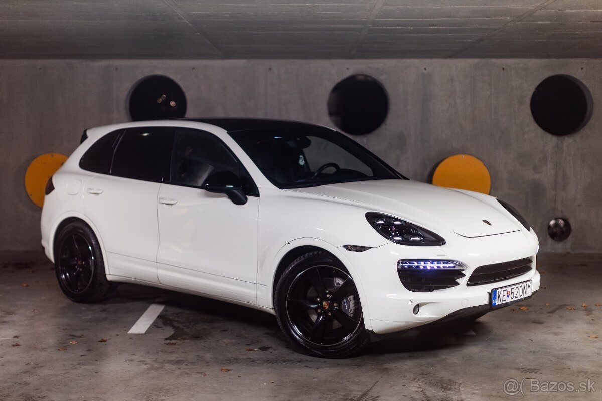 Porsche Cayenne - 3