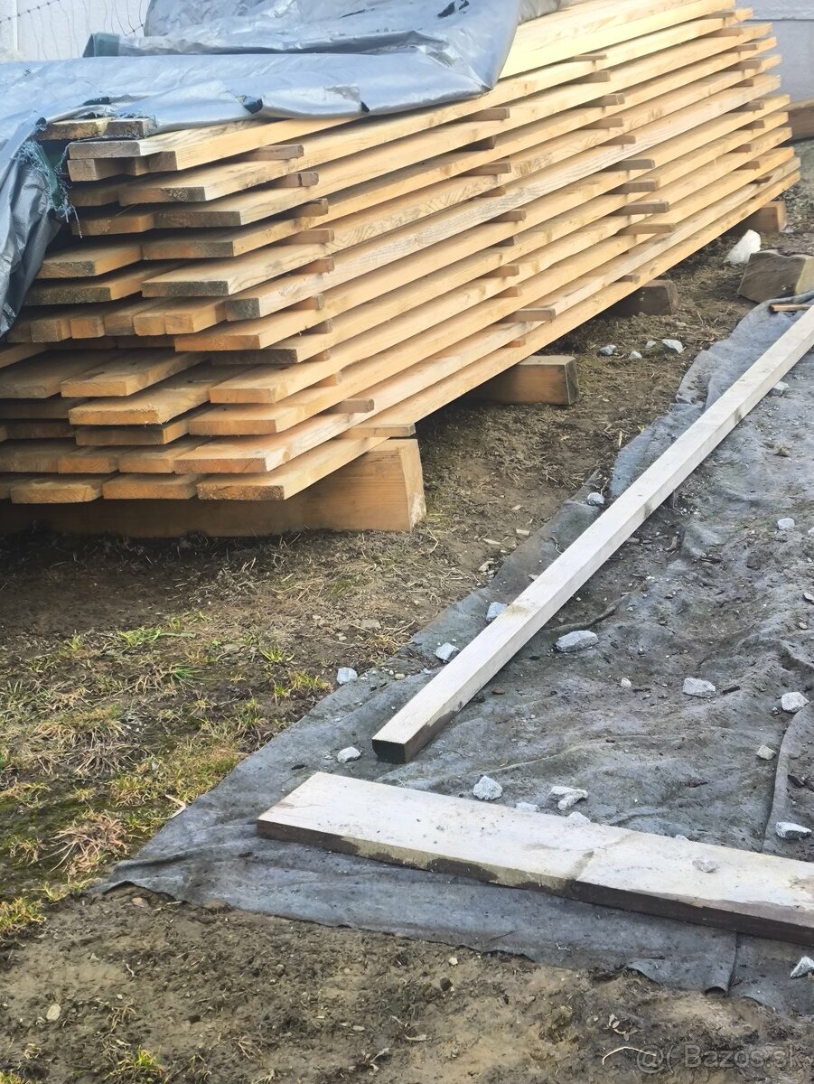 Drevene hranoly a dosky stavebné rezivo - 3