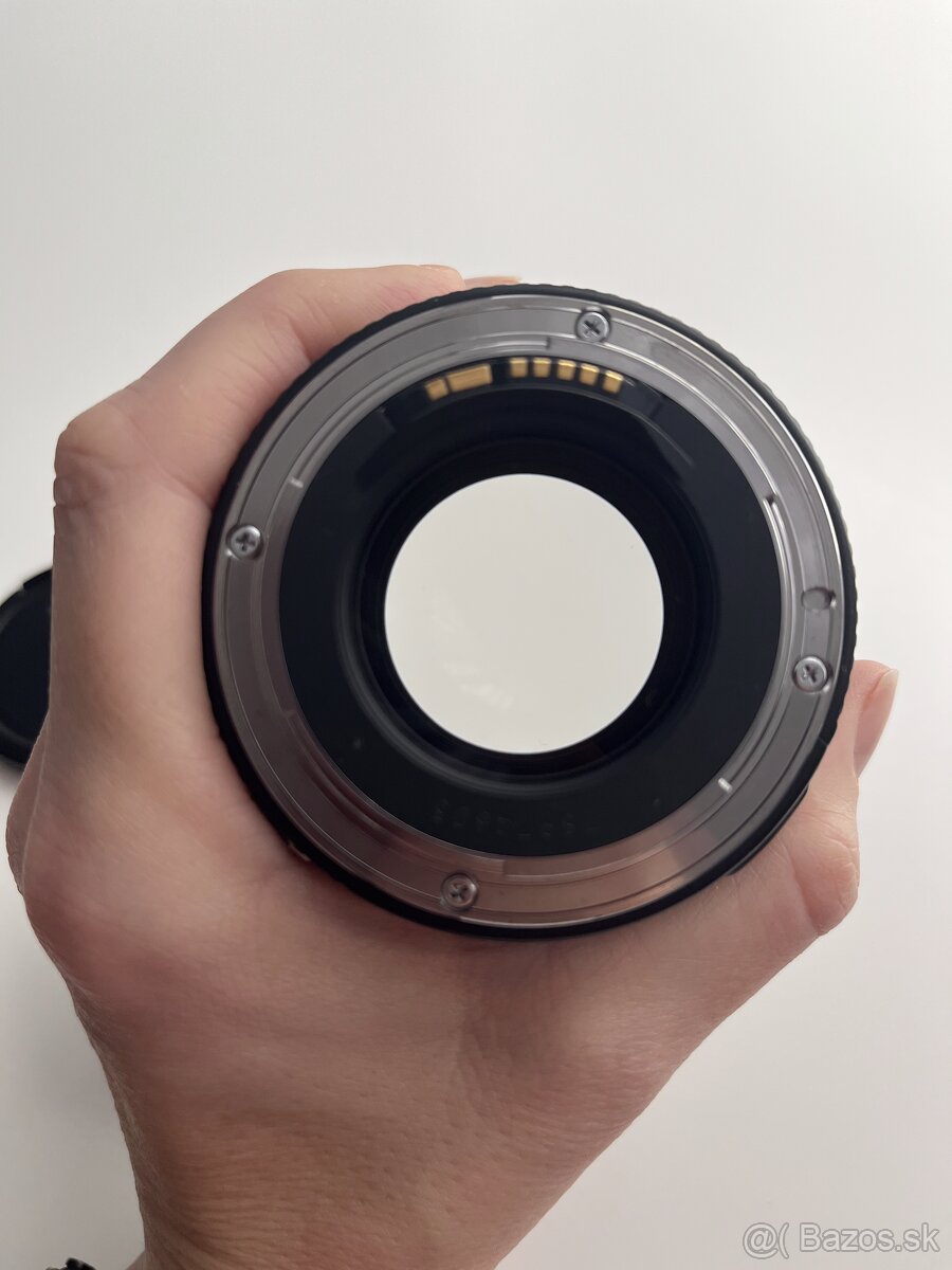 Canon EF 85mm f/1.8 USM - 3