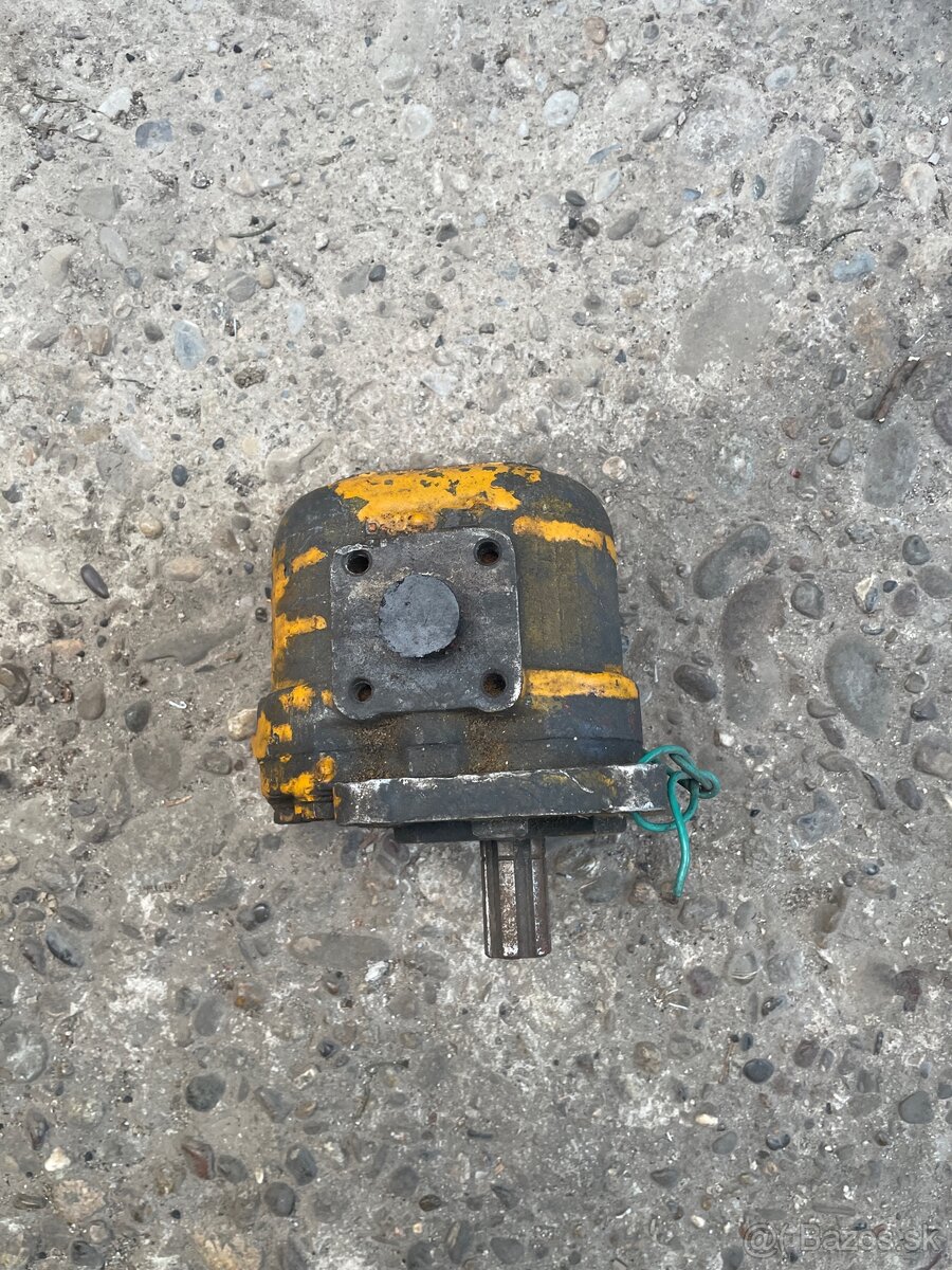 Predám hydraulické čerpadlo - 3